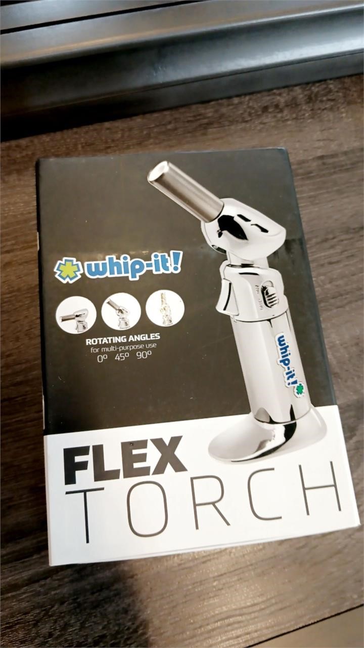 WHIP IT TORCH MOTIF LIGHTER