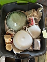 Tote of Mugs, Bowls & Misc.