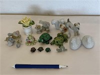 Lot Mini Figurines Turtles Frog Flowers Bird Dog