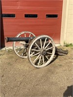 Vintage handmade Cannon ! Barrel is approximately