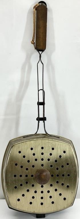 Vintage Metal Bed Warmer