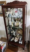 Lighted display/curio, 5' tall x 25.5" wide