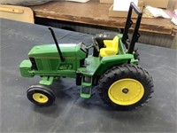 Ertl John Deere 6400 tractor