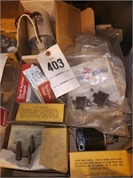 LOT ELECTRICAL SWITCHES & PLUGS