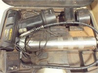 Battery operated grease gun, 15'x7'x7' tool box