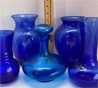 Blue vase lot