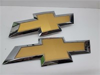 2 Chevy bowtie grill Emblems
