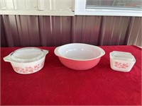 Pyrex 3 pieces