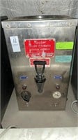 Lipshaw Vacuum Infiltrator and Raraffin Dispenser