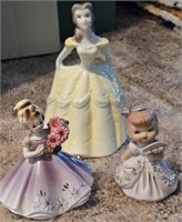 LOT OF JAPANESE/PORCELAIN FIGURINES