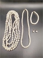 (LB) Cultured Pearl Necklaces (16" and 30" long),