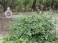 Large White Iron w/ Gold Medallion Yard Art