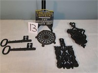 Cast Iron Key Holders  - Cast Iron Trivets