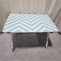 Vintage turquoise & white herringbone table