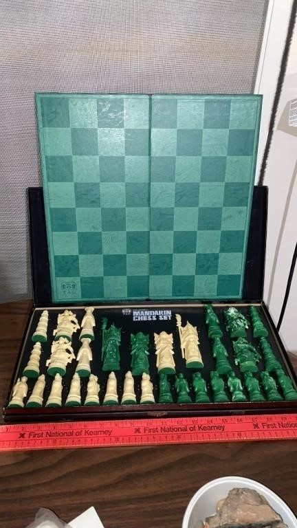 Vintage Mandarin Chess Set in Case