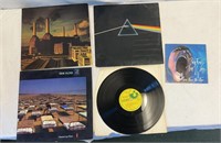 4) Pink Floyd Vynil LP Records & 45
