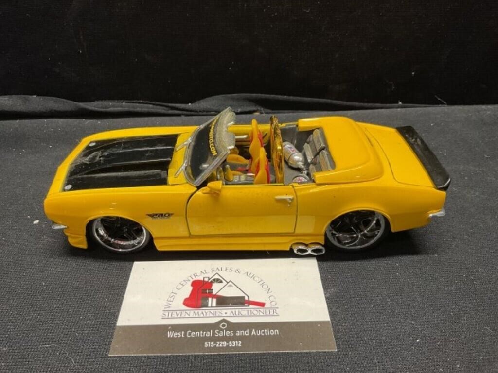 Die Cast 1968 Chevrolet Camaro SS