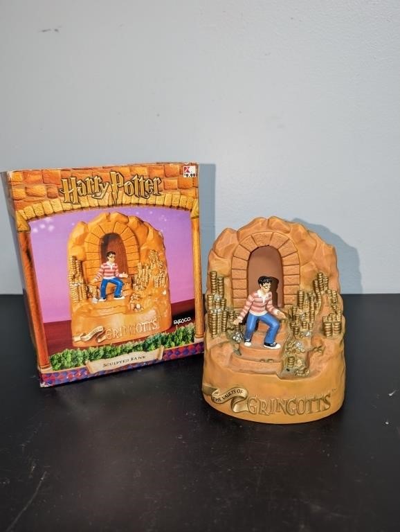 Harry Potter Sculpted Bank w/ Original Box