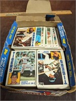 Lot of Topps Baseball Cards