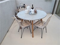 5PC OUTDOOR TABLE W/CHAIRS
