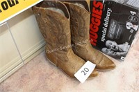 ladies size 7.5 boots