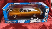 HOTWHEELS 1:18 '69 DOdge Charger R/T