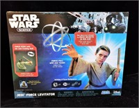 UM Star Wars Science Jedi Force Levitator NIB