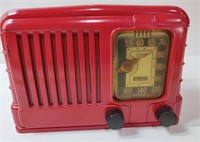 Red Rca Victor Tabletop Radio