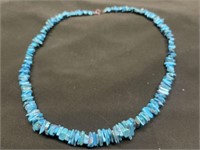 TURQUOISE CHIP NECKLACE WITH STERLING SILVER