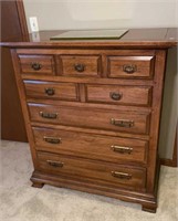 42”x21.5”x47.5” Wooden 7- Drawer Dresser