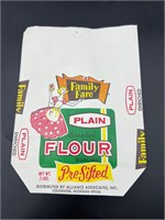 Family fare plain enriched flour pre sifted bag