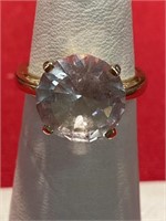 Large Faceted stone ring. Size 5 1/2. Marked 14