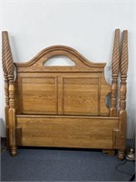Oak queen size 4 poster bed with wooden side