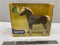 Breyer Horse No. 894 Satin Star Drafter Foal