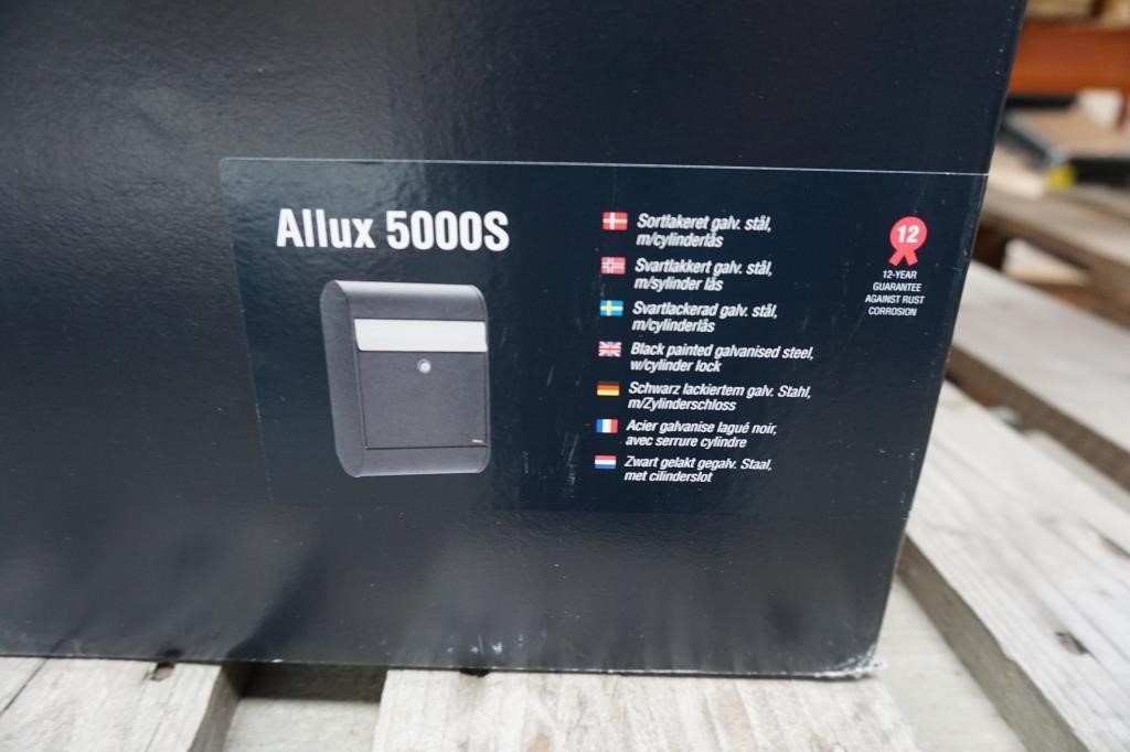 Allux postkasse - 5000 - Sort/stål Campen Auktioner A/S