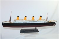 RMS Titanic Model Ship