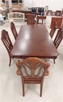 DINING ROOM TABLE AND 6 CHAIRS