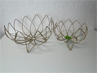 Sculpted Gold Wire Footed Metal Bowl 2pc Set