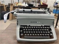 Underwood Five Typewriter