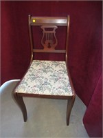 SINGLE LYRE BACK CHAIR