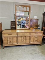 Dixie Mid Century Modern 9 Drawer Dresser