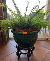 L - ASIAN MOTIF PLANTER W/ FAUX FERN (L31)