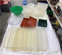 Lot of plasticware