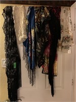 LOT OF SCARVES & MISC