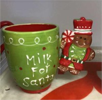 Set of 2 Gingerbread mugs