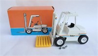 Baker Gama 9550 Miniature Fork Lift in Box