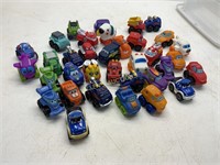 PLASTIC AND METAL TOY CARS
