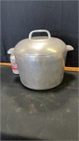Wagner magnalite dutch oven