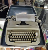 Royal Safari typewriter in hard case