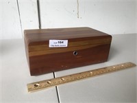 Vintage Lane Small Cedar Chest w/Key Jewelry Box